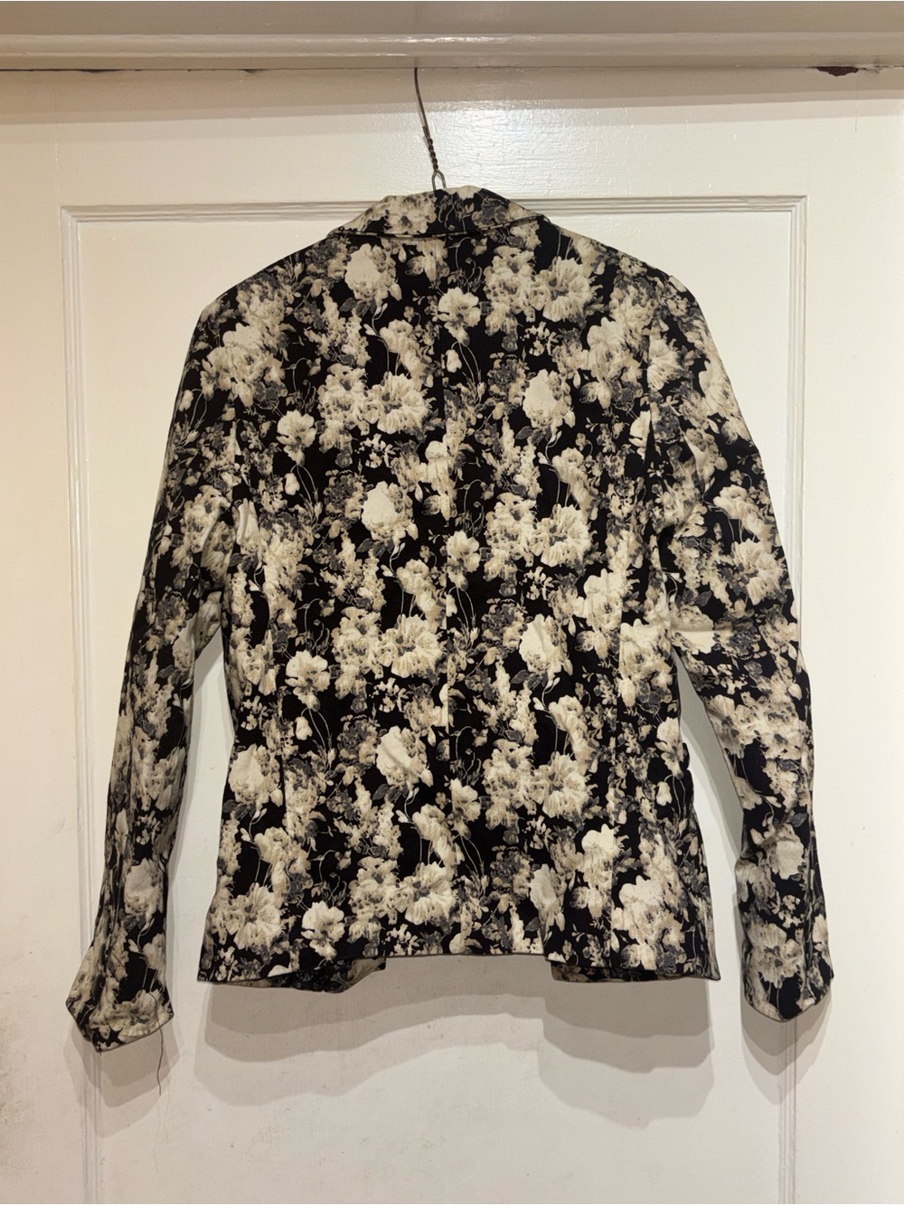 Black & White Floral Women's Blazer Jacket
